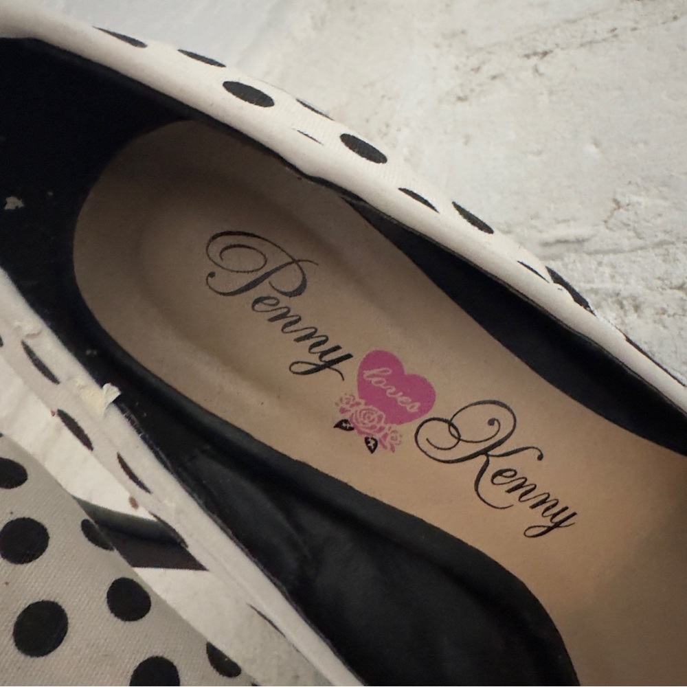 Penny Loves Kenny Polka Dot Pointed Toe Stiletto Heels Black White Red - Picture 3 of 8